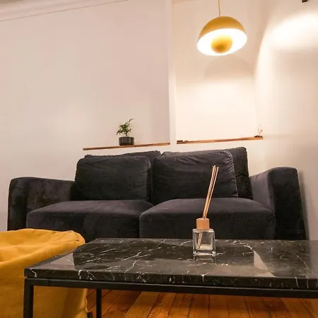D Architecte Dans Le 11eme * Париж